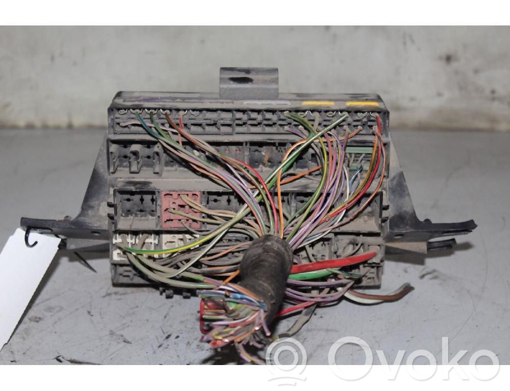 Módulo de fusible   99VB14401