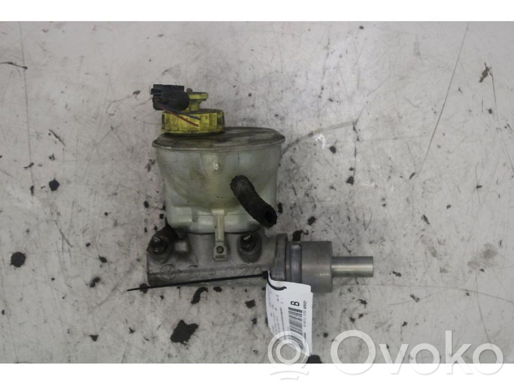 Volkswagen Polo III 6N 6N2 6NF Główny cylinder hamulca 