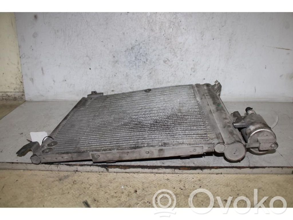 Opel Zafira A Skraplacz / Chłodnica klimatyzacji 