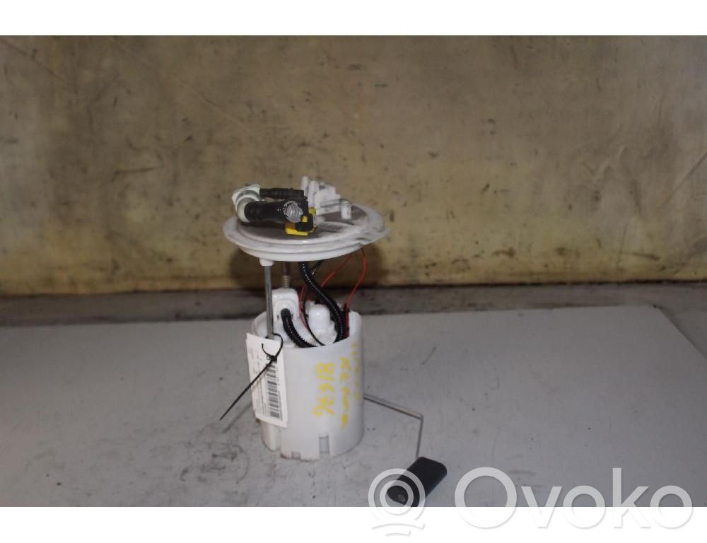 Pompe à carburant   52019049