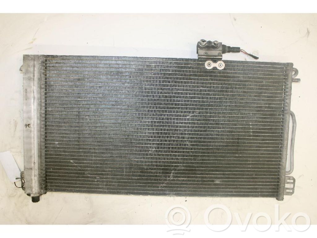 Mercedes-Benz C W203 Radiatore di raffreddamento A/C (condensatore)