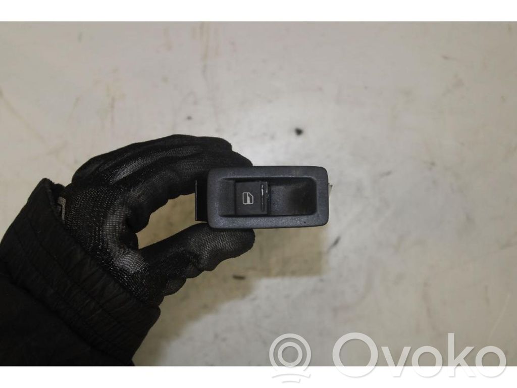 Comutator comandă geamuri electrice   1F0959527