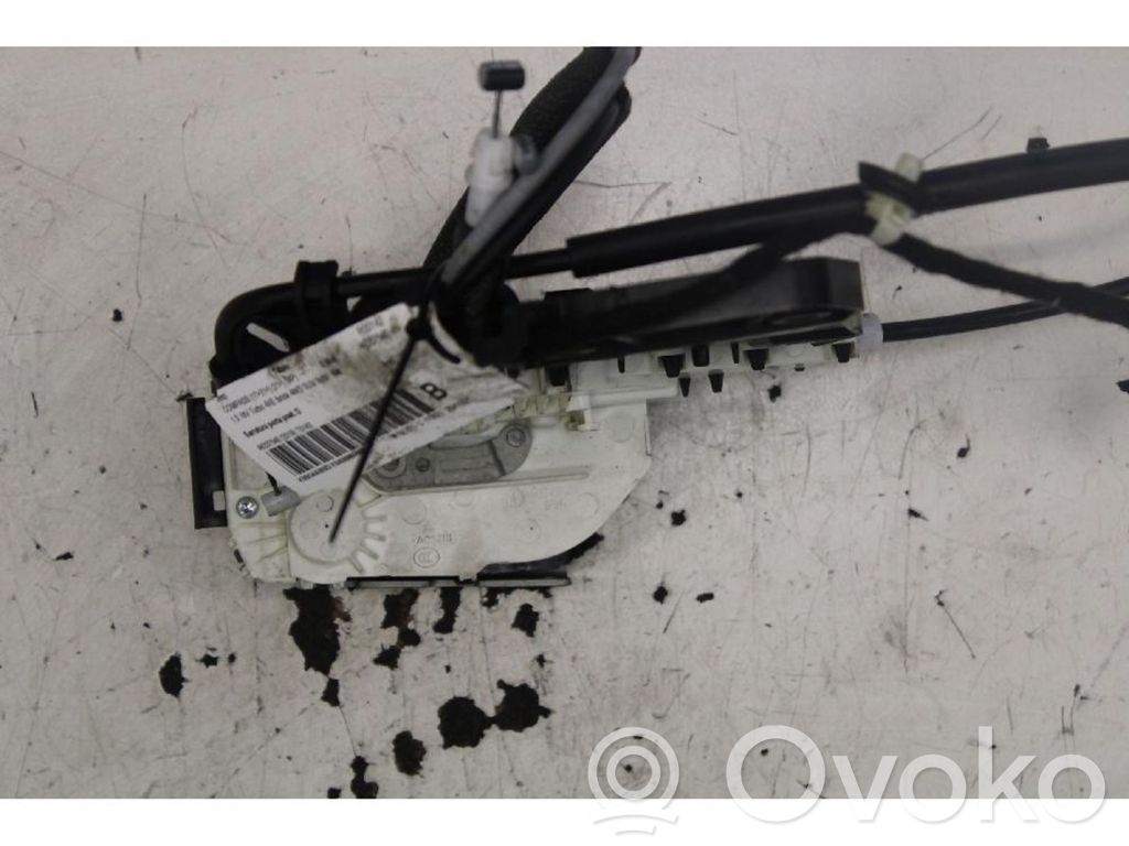 Jeep Compass Zamek drzwi tylnych 