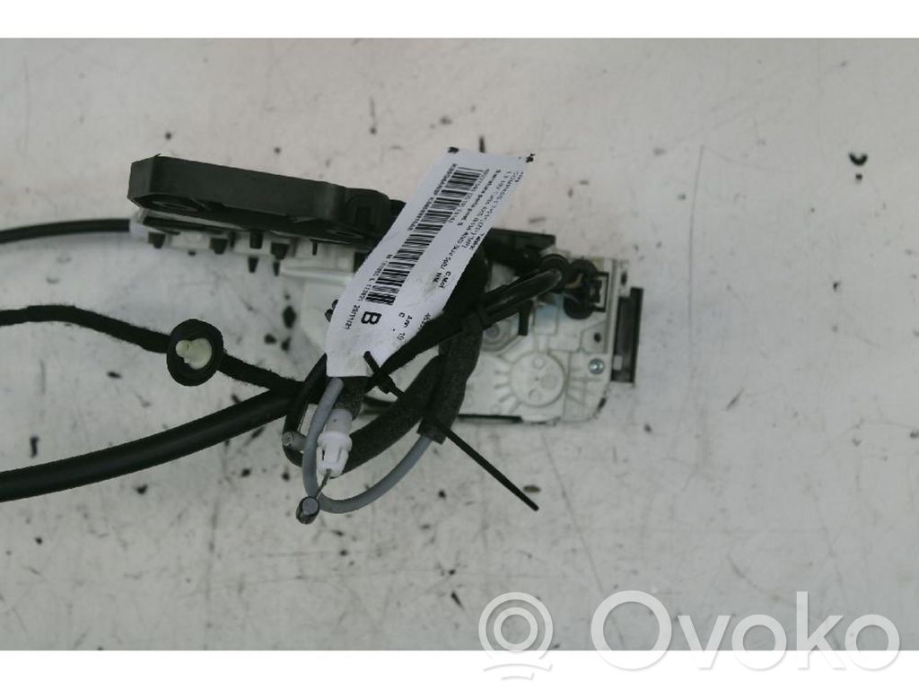 Jeep Compass Zamek drzwi tylnych 