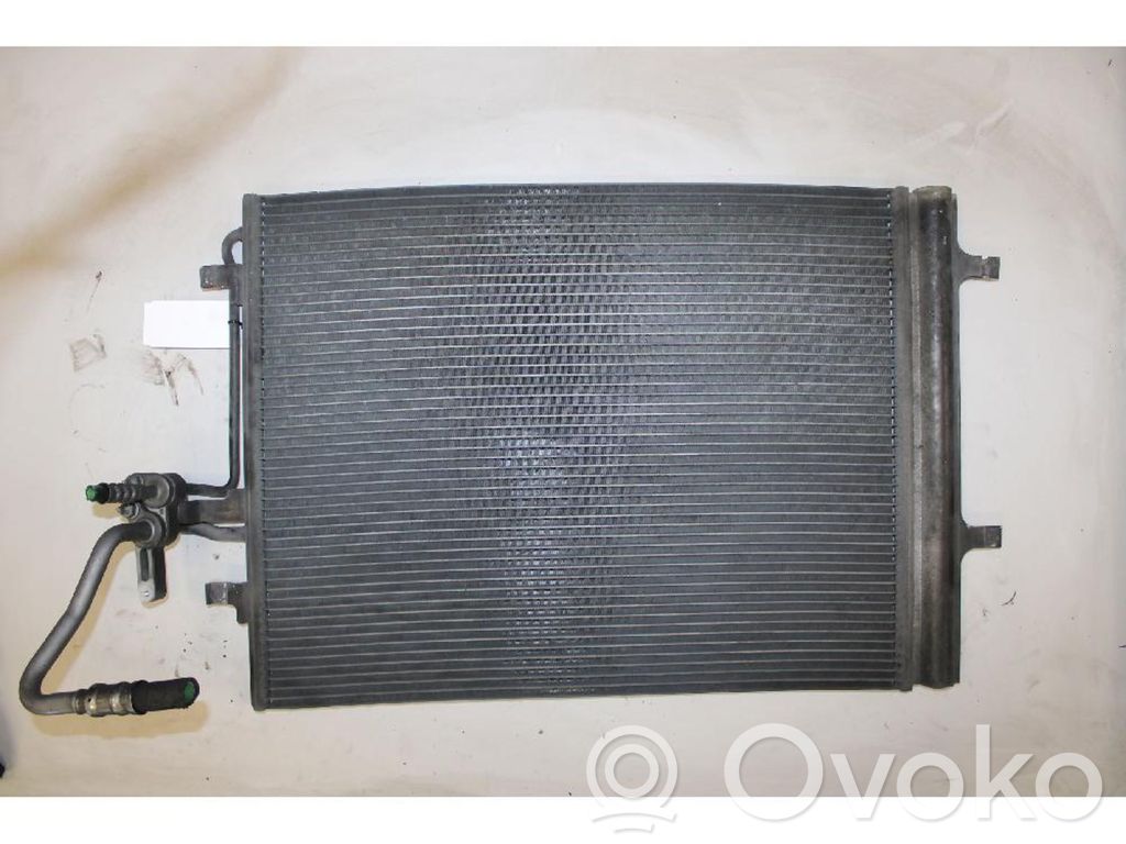 Land Rover Freelander 2 - LR2 Radiatore di raffreddamento A/C (condensatore) 