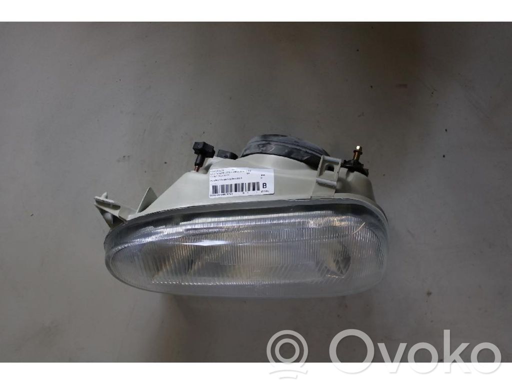 Volkswagen Golf III Phare frontale 