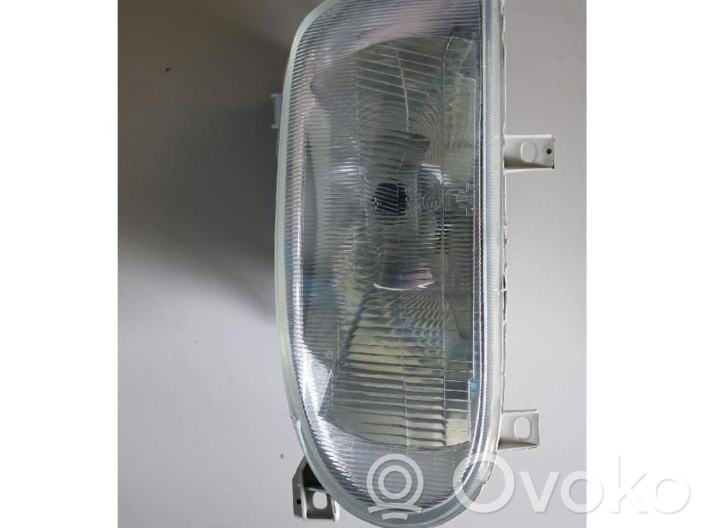 Volkswagen Golf III Phare frontale 