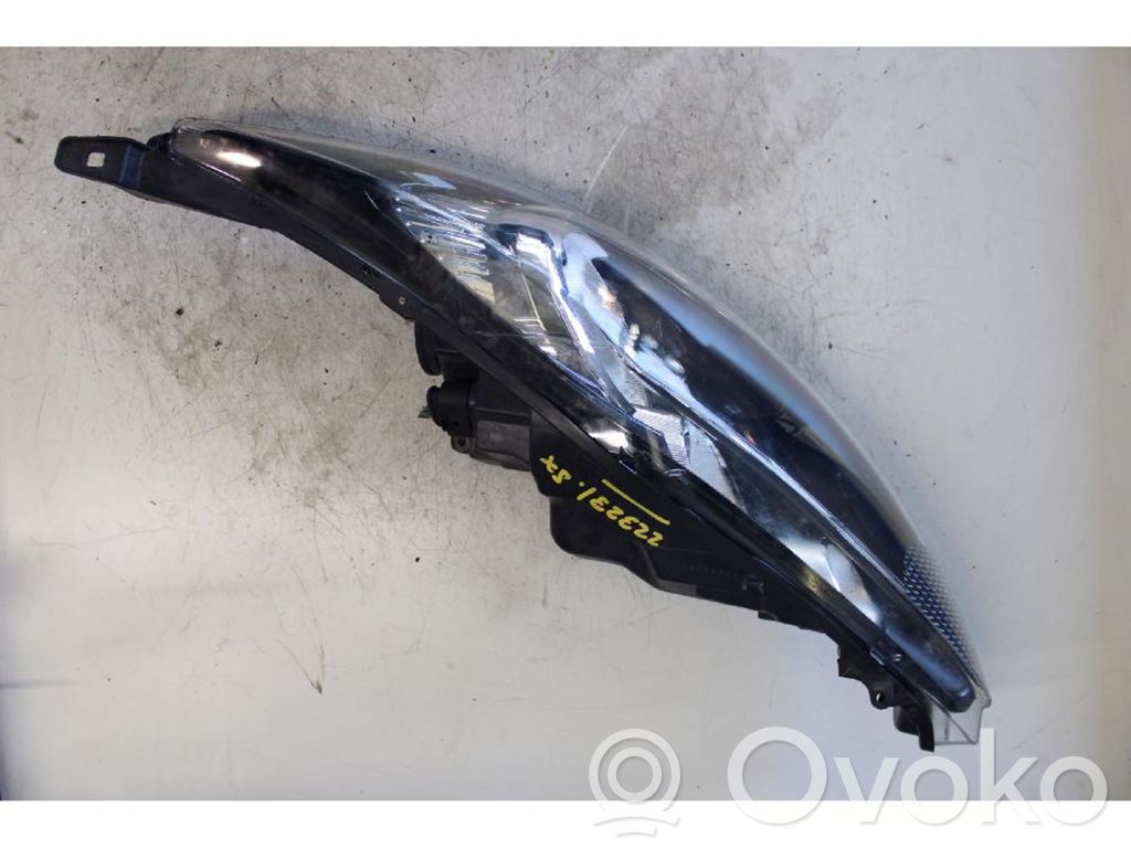 Ford Fiesta Lampa przednia 