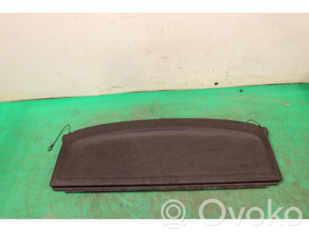 Parcel shelf