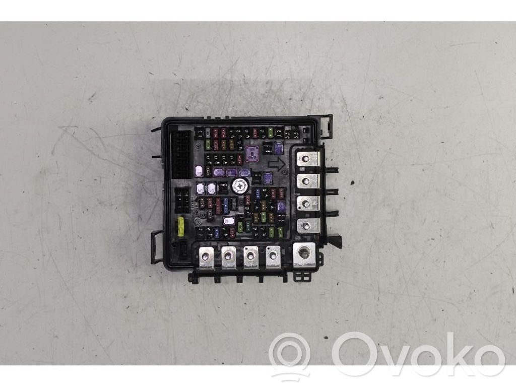 Jeep Compass Fuse module 