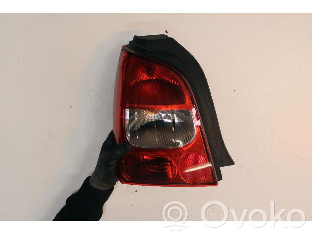 Renault Twingo II Lampă spate în caroserie 