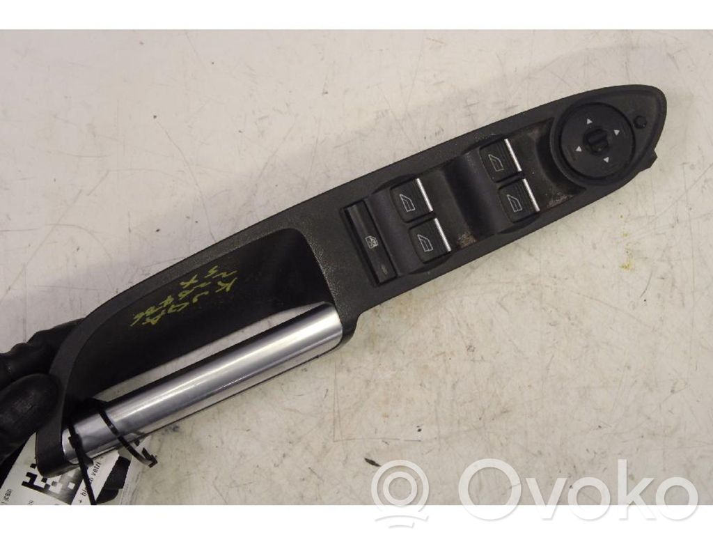 Electric window control switch