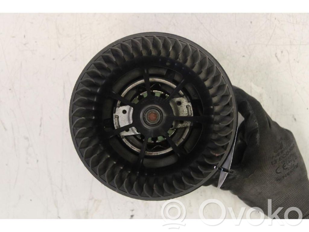 Volkswagen Sharan Pečiuko ventiliatorius/ putikas 
