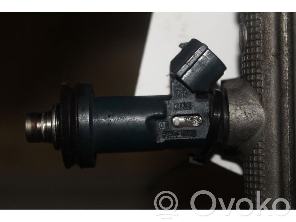 Inyector de combustible   2325020020