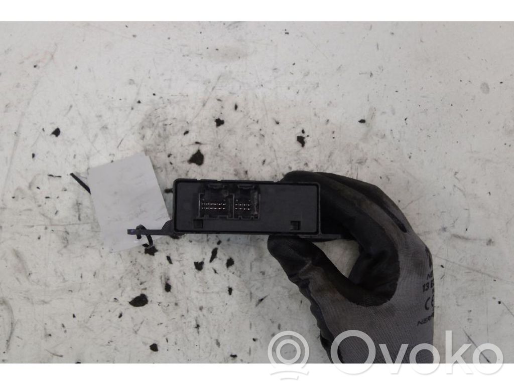 Sensor de aparcamiento PDC   52089758
