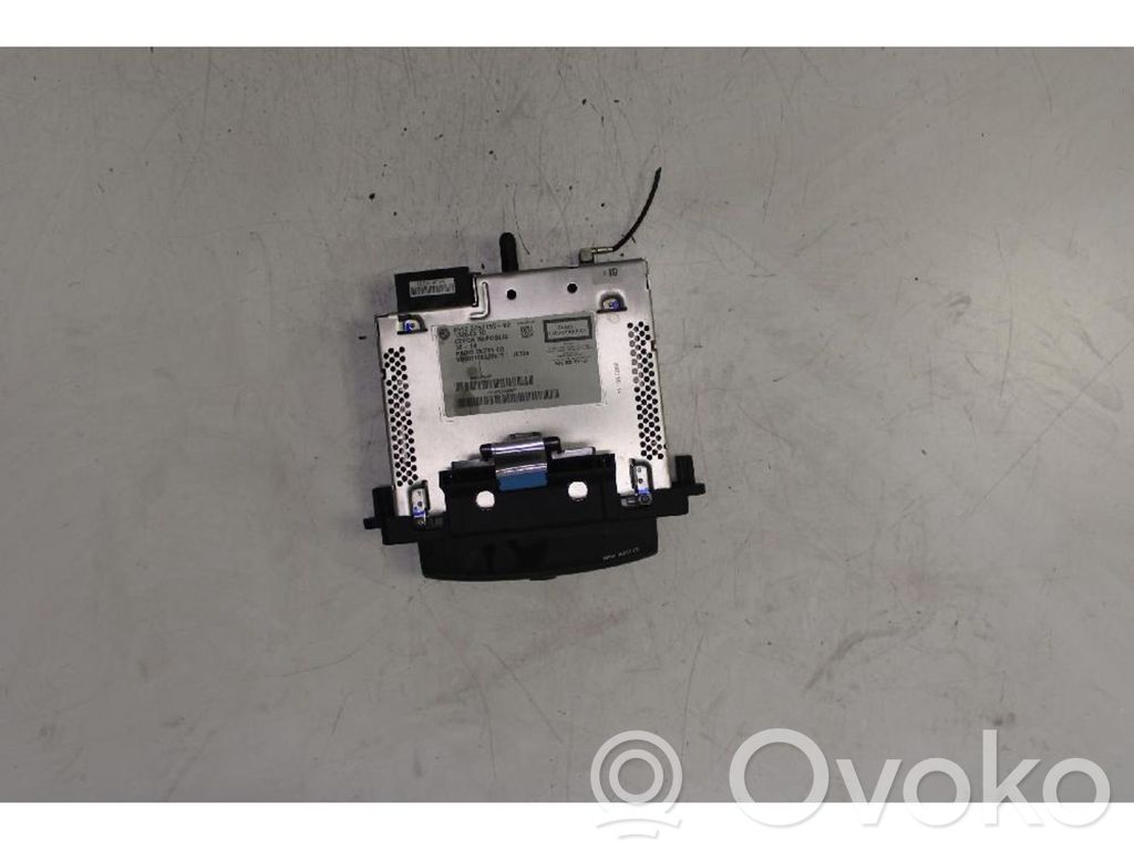 Radio/CD/DVD/GPS-pääyksikkö   6512345715502