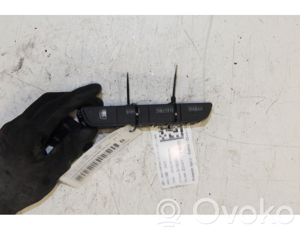 Hazard light switch   6SU94TX7AB