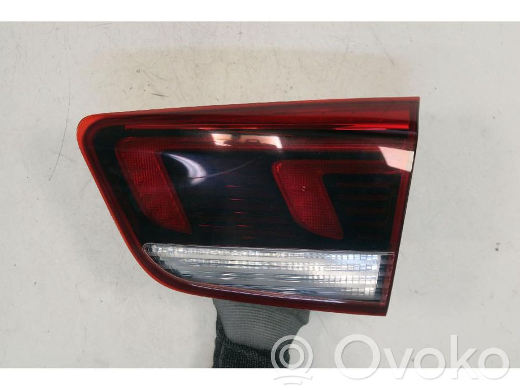 KIA Rio Lampă spate în capacul portbagajului 