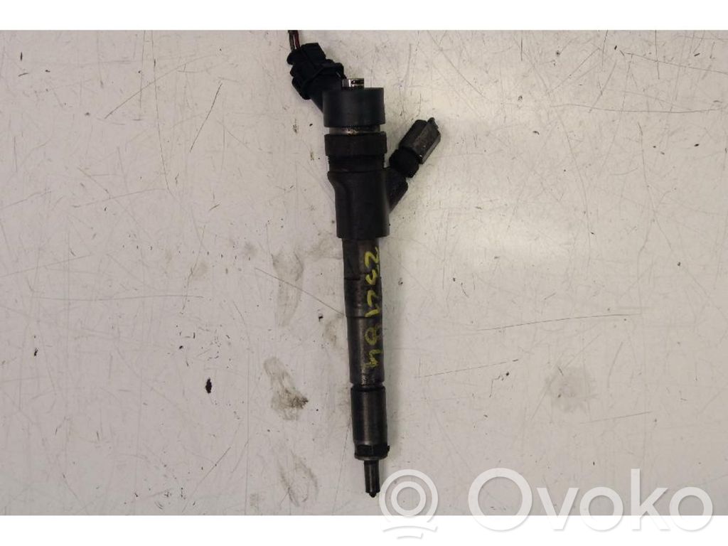 Inyector de combustible   0445110227,2367033040,23670366F0