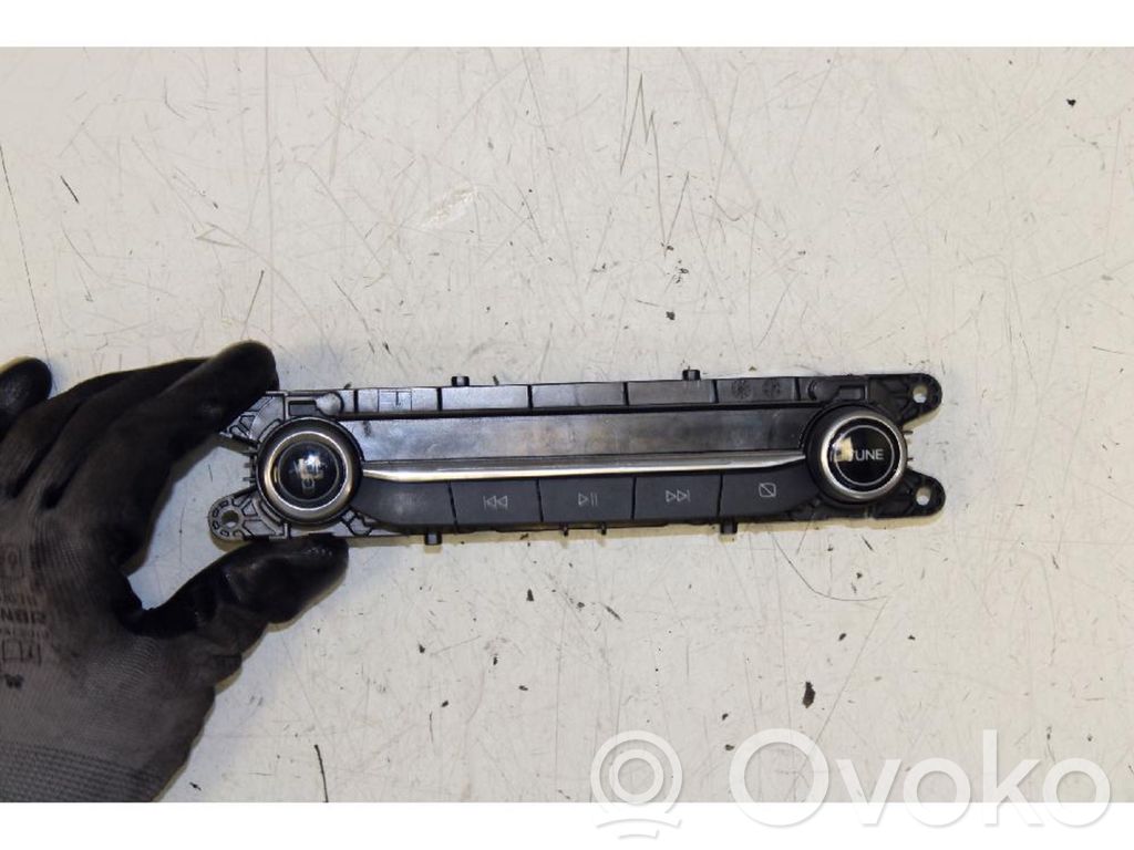 Ford Focus Interruttore/pulsante di controllo multifunzione