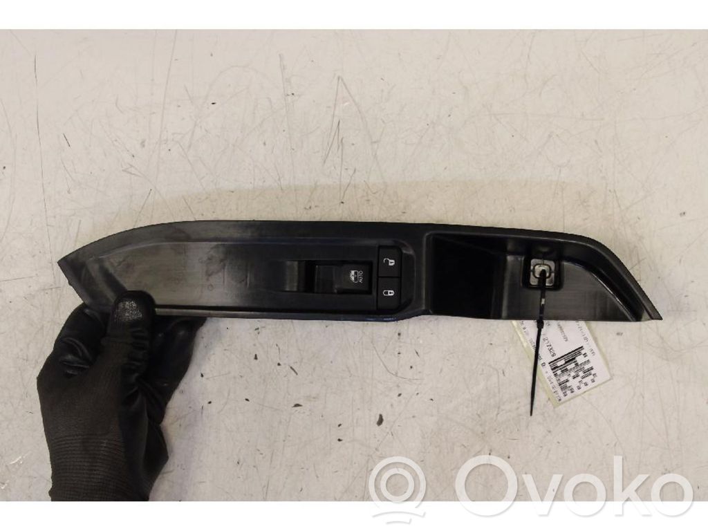 Jeep Compass Electric window control switch 