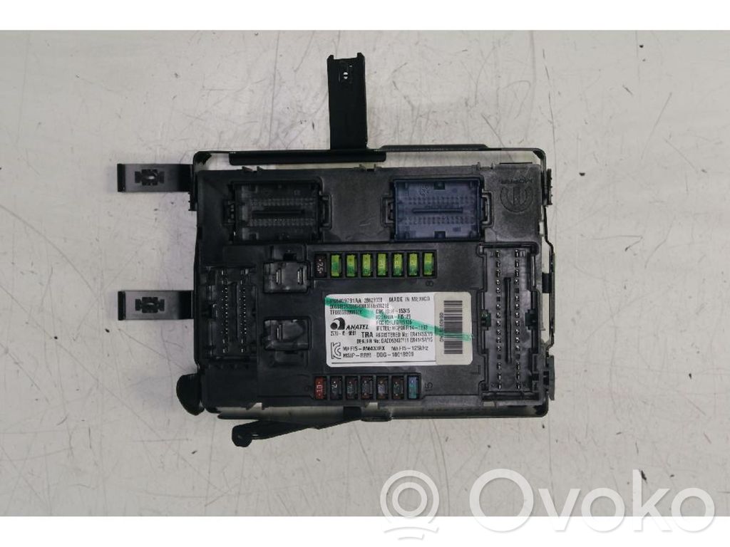 Fuse module   P68409791AA,28623038,3770156661,68409791AC,ANATEL,CNC,DA006243711,DEALER,ER4145315,ER4145415,FCC,IC3659AFI5125,IDH15345,IDLTQFI5125,IFETEL,MEXICO,MFI5125KHZ,MFI5AM433RX,P68409791AA,RCPDEFI141193,REGISTERED,TF088082800656,TRA