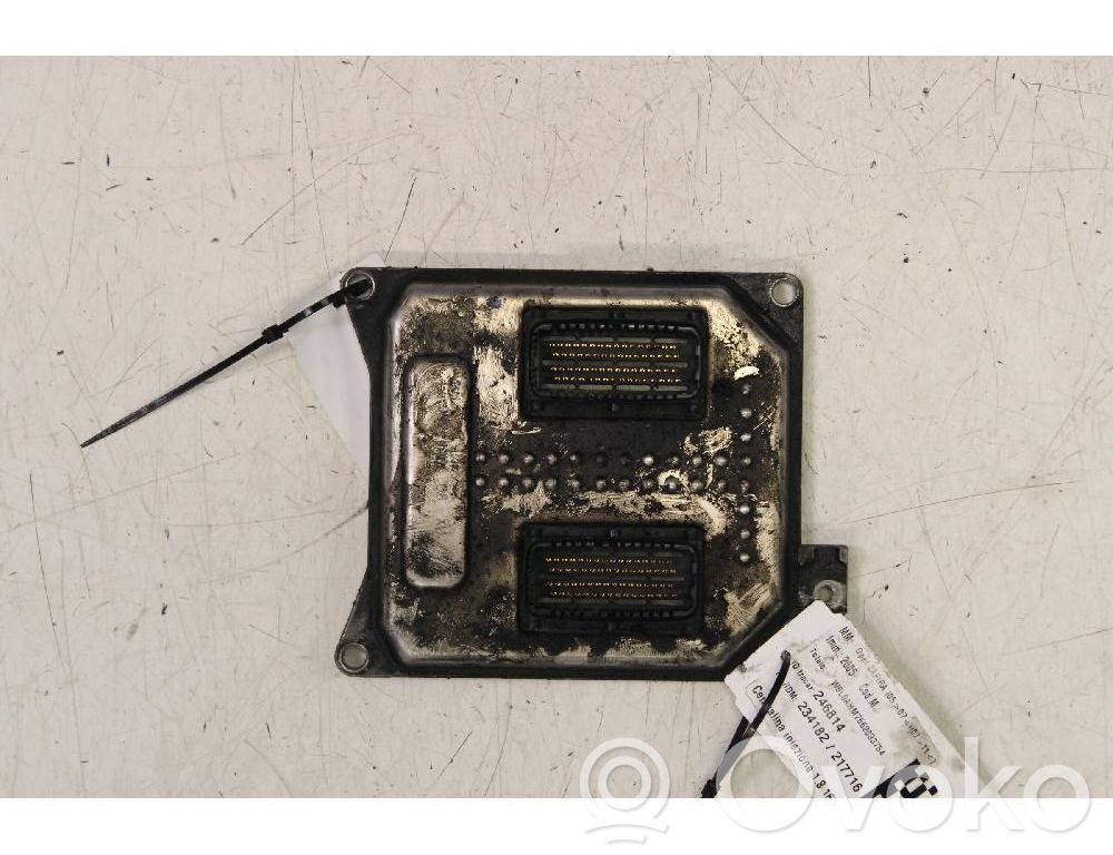 Opel Zafira B Fuel injection control unit/module 