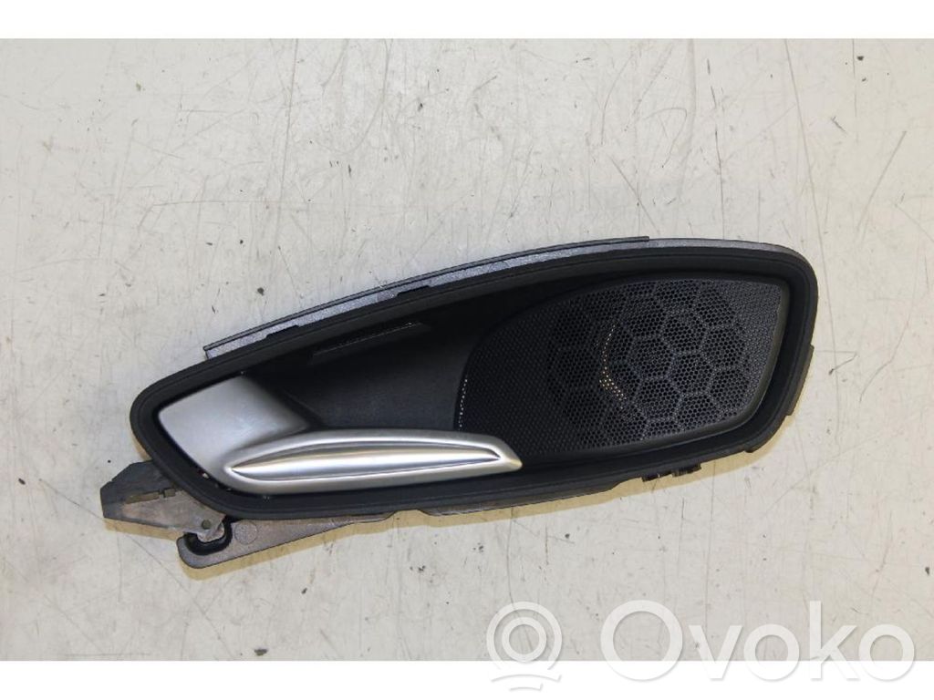 Manecilla interna puerta trasera   8X4839019A