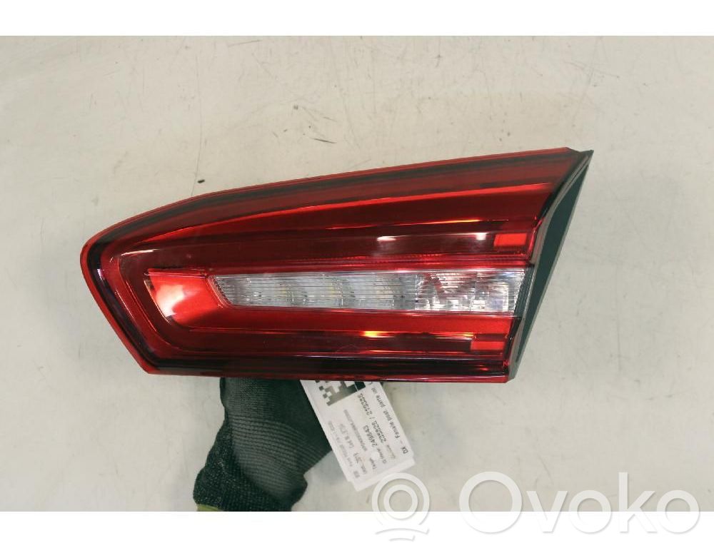 Ford Focus Tailgate rear/tail lights 