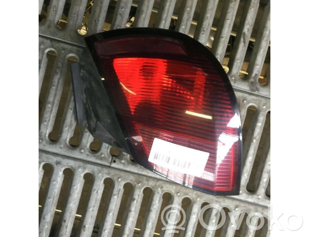 Mitsubishi Colt Lampa tylna 