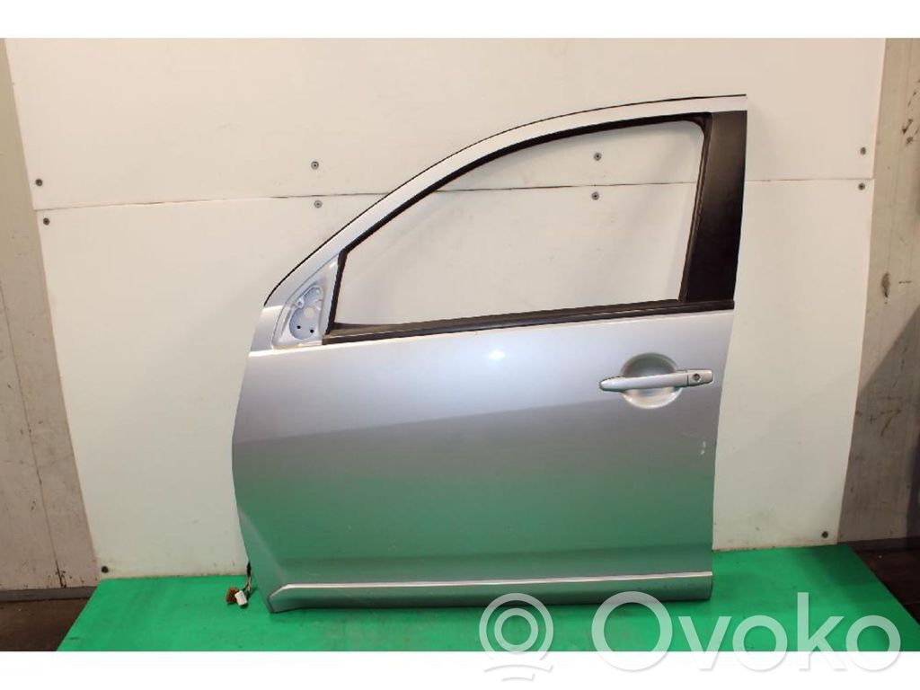 Mitsubishi Outlander Priekinės durys 