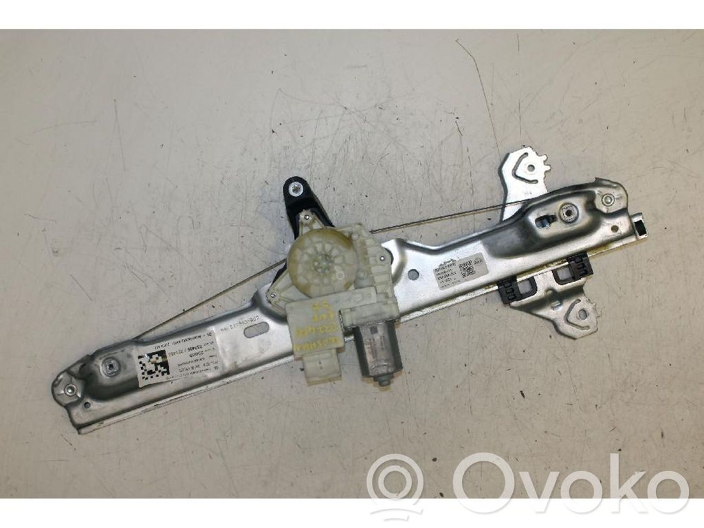 Nissan Qashqai Elektryczny podnośnik szyby drzwi przednich 