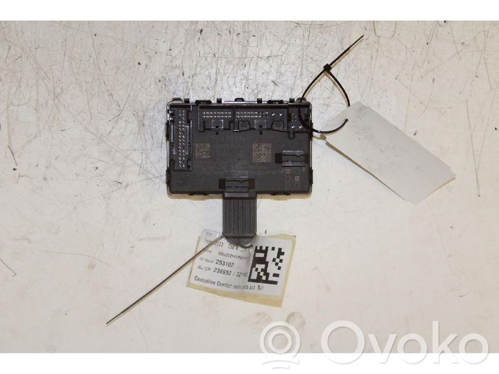 Audi A4 S4 B9 8W Otras unidades de control/módulos 