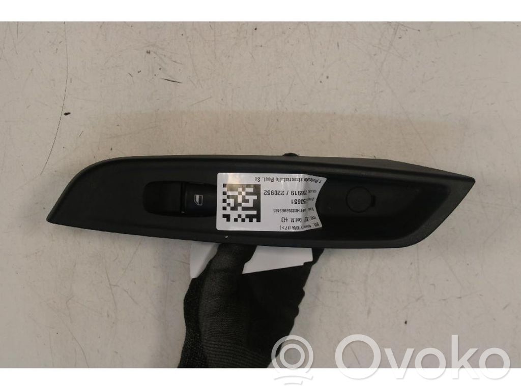 Nissan Micra K14 Interrupteur commade lève-vitre