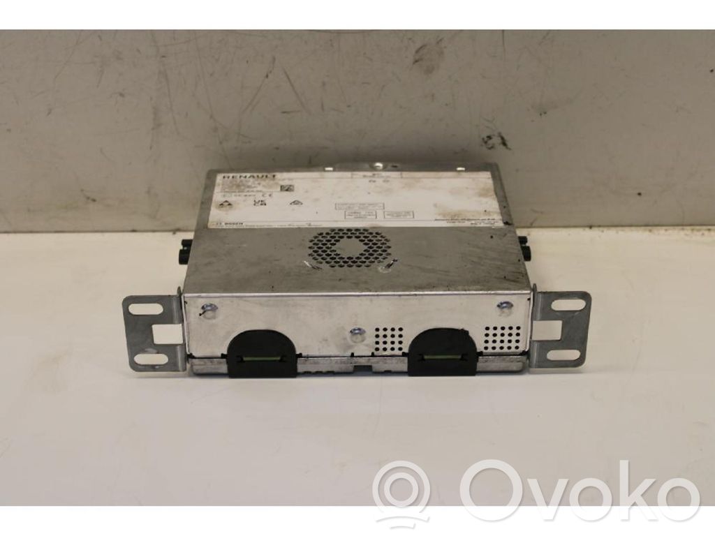 Renault Clio V Panel / Radioodtwarzacz CD/DVD/GPS 
