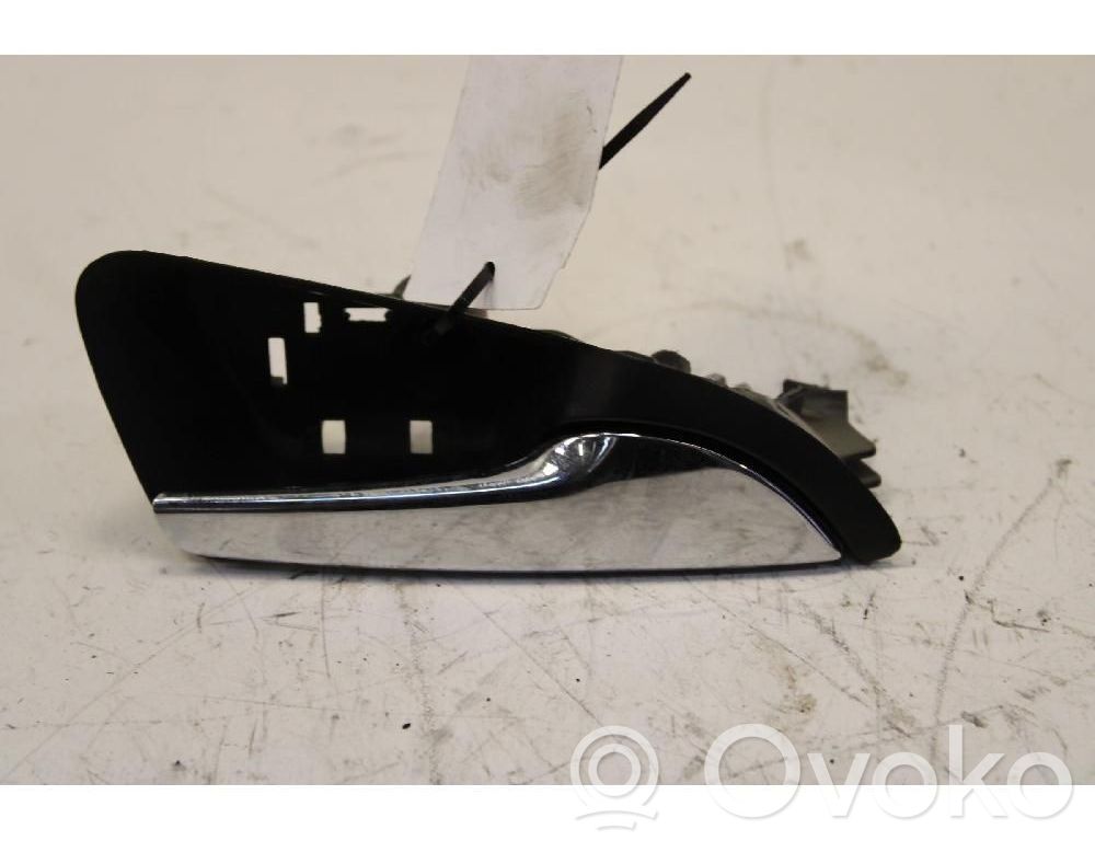 Opel Corsa E Manecilla interna puerta delantera 