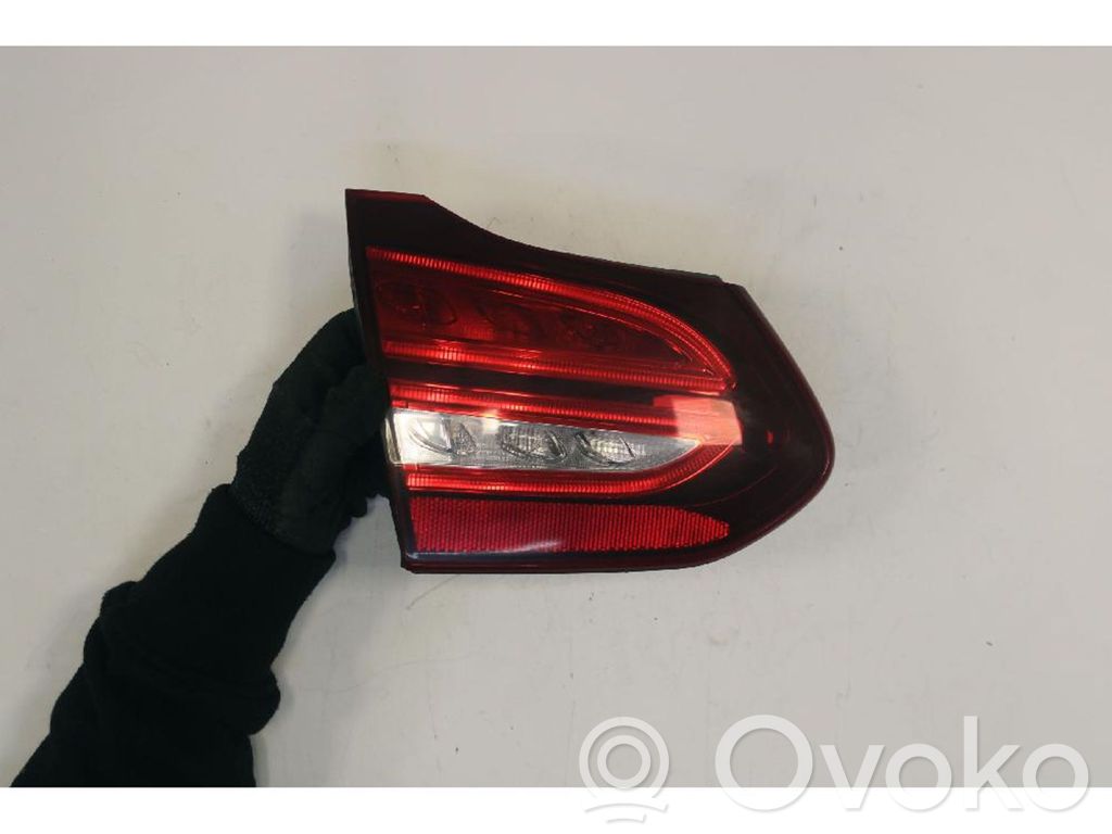 Mercedes-Benz C W205 Feux arrière sur hayon 