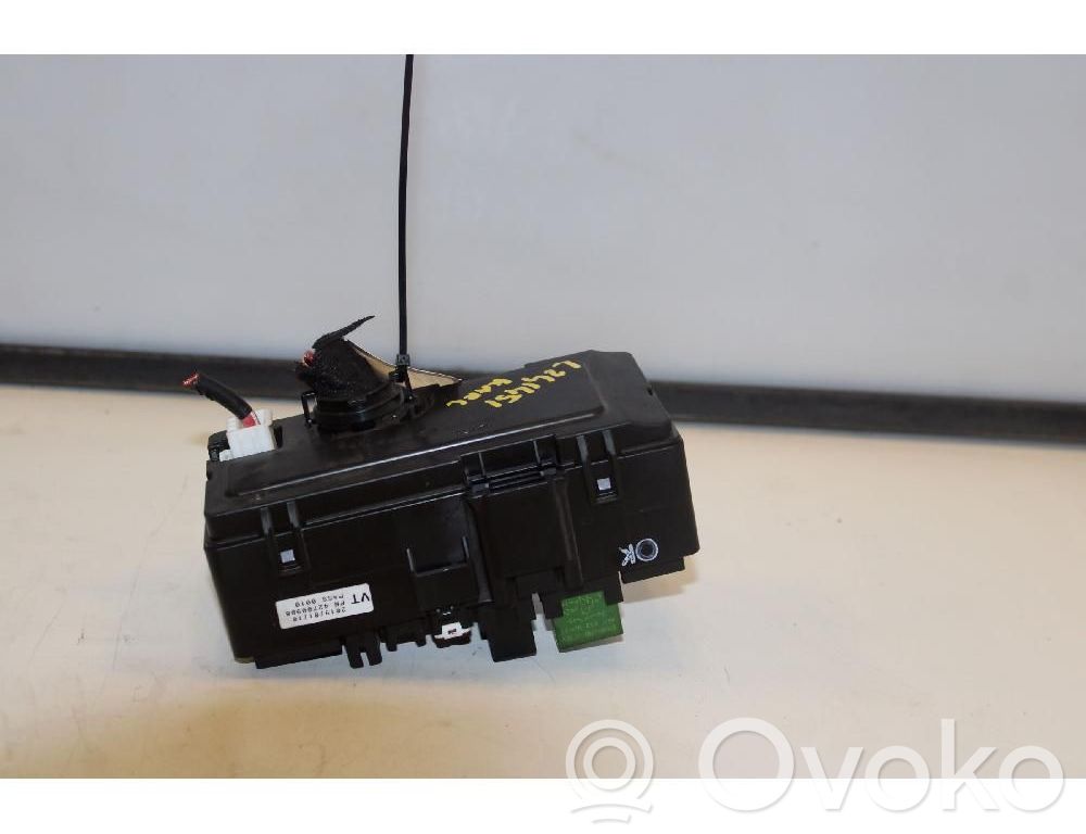 Opel Karl Fuse module 