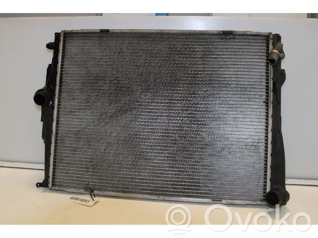 BMW 3 E92 E93 Pečiuko radiatorius 