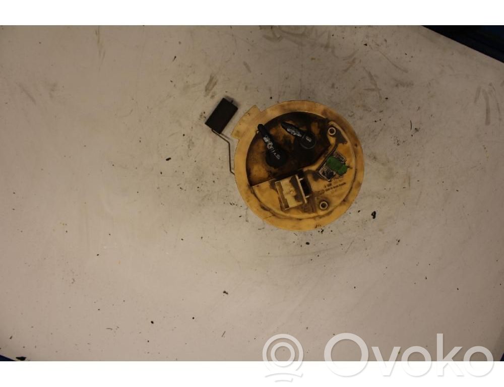 Polttoainesäiliön pumppu   51836511
