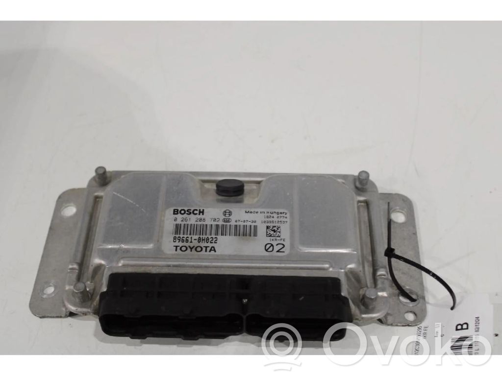 Toyota Aygo AB10 Unité de commande / module de pompe à carburant 