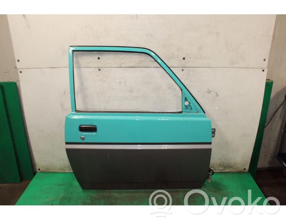 Daihatsu Feroza Tür vorne