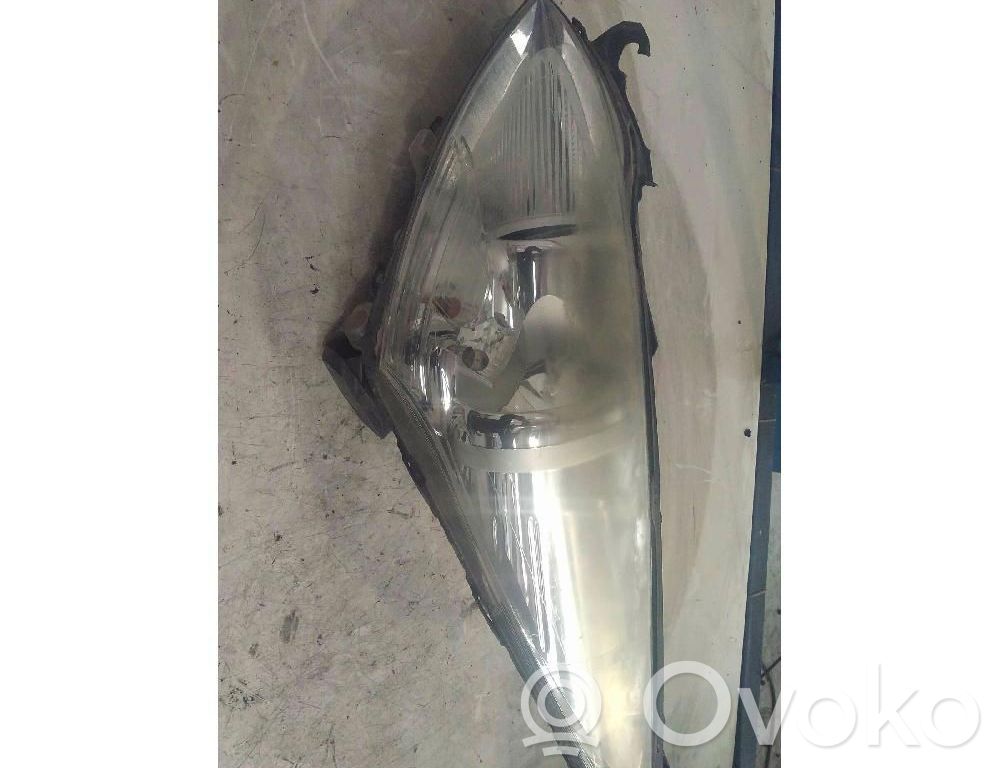 Scheinwerfer   89903246