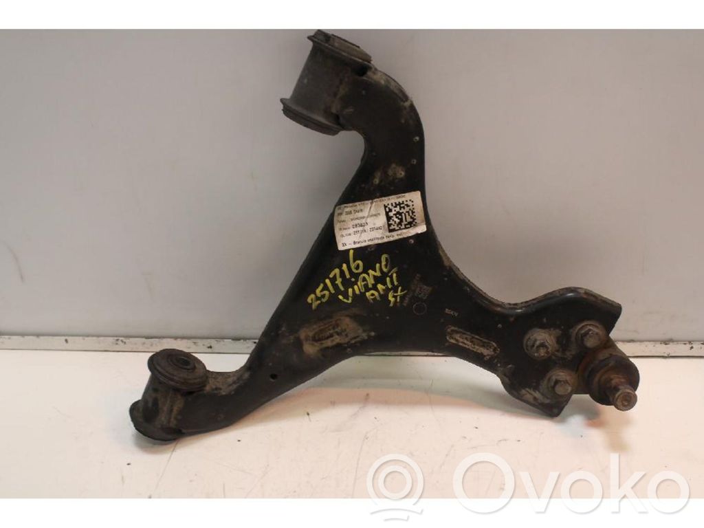 Mercedes-Benz Vito Viano W639 Fourchette, bras de suspension inférieur avant