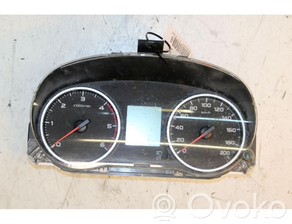 Mitsubishi L200 Speedometer (instrument cluster) 