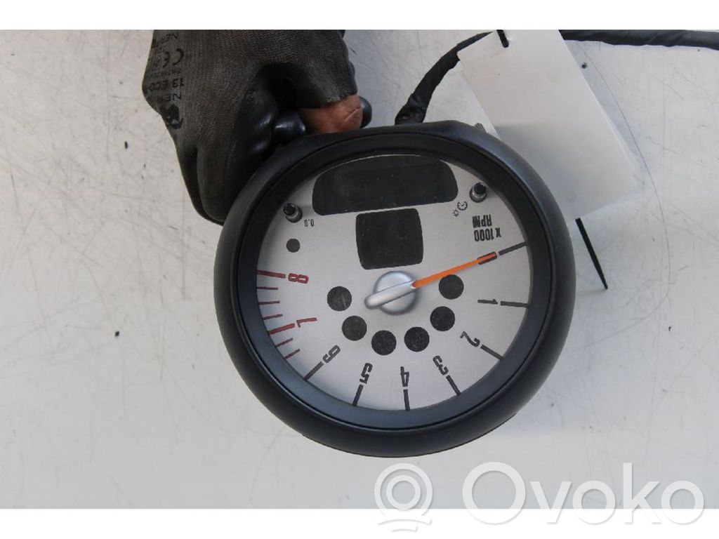 Mini One - Cooper Clubman R55 Speedometer (instrument cluster) 