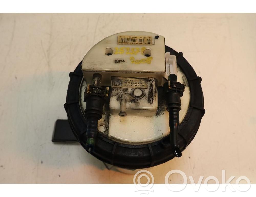 Peugeot 2008 II Pompe à carburant