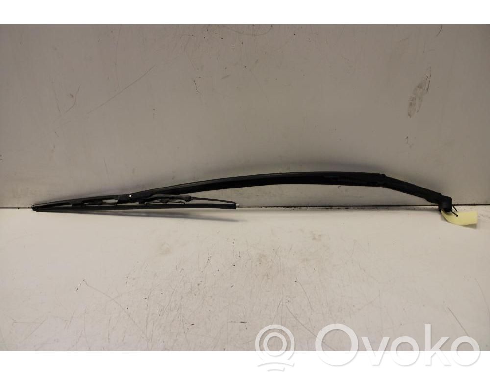 Subaru Tribeca Brazo del limpiaparabrisas delantero 