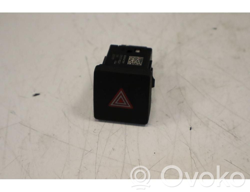 Audi Q5 SQ5 FY Hätävilkkujen kytkin 