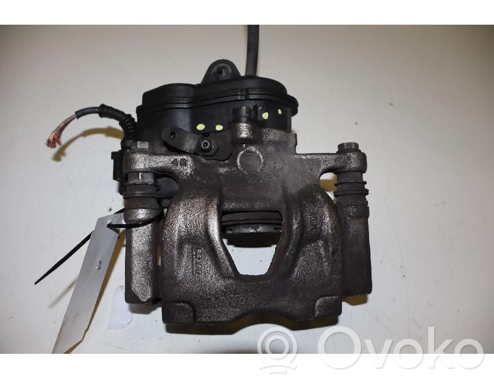 Etrier frână spate   8W0406AT